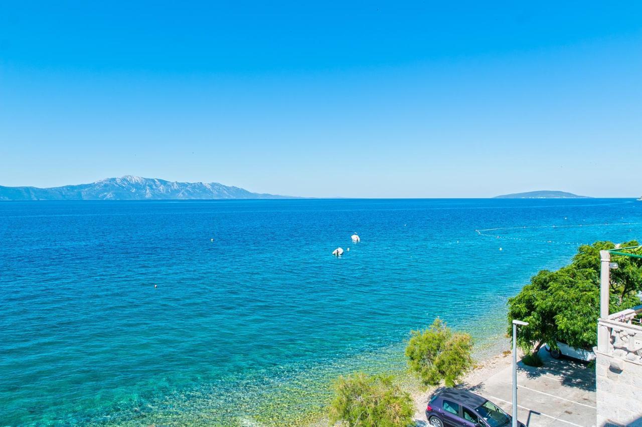 Apartments By The Sea Brist, Makarska - 15714 포도카 외부 사진