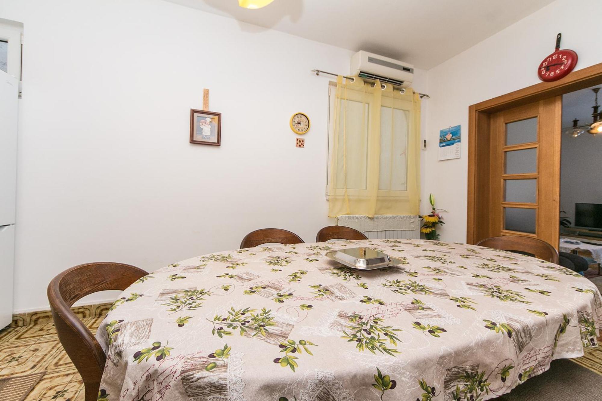 Apartments By The Sea Brist, Makarska - 15714 포도카 객실 사진