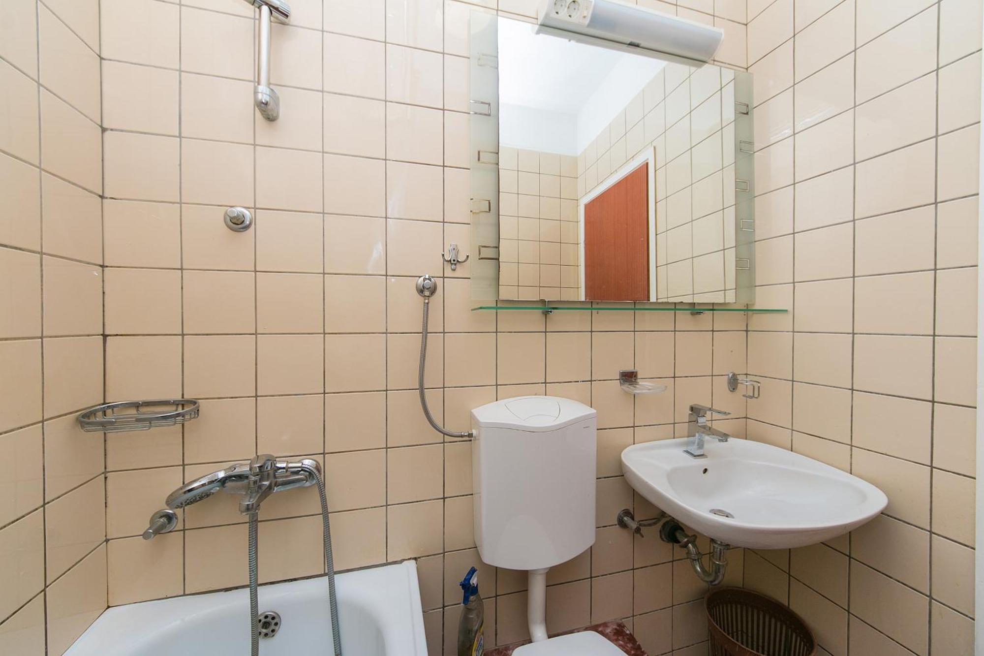 Apartments By The Sea Brist, Makarska - 15714 포도카 객실 사진