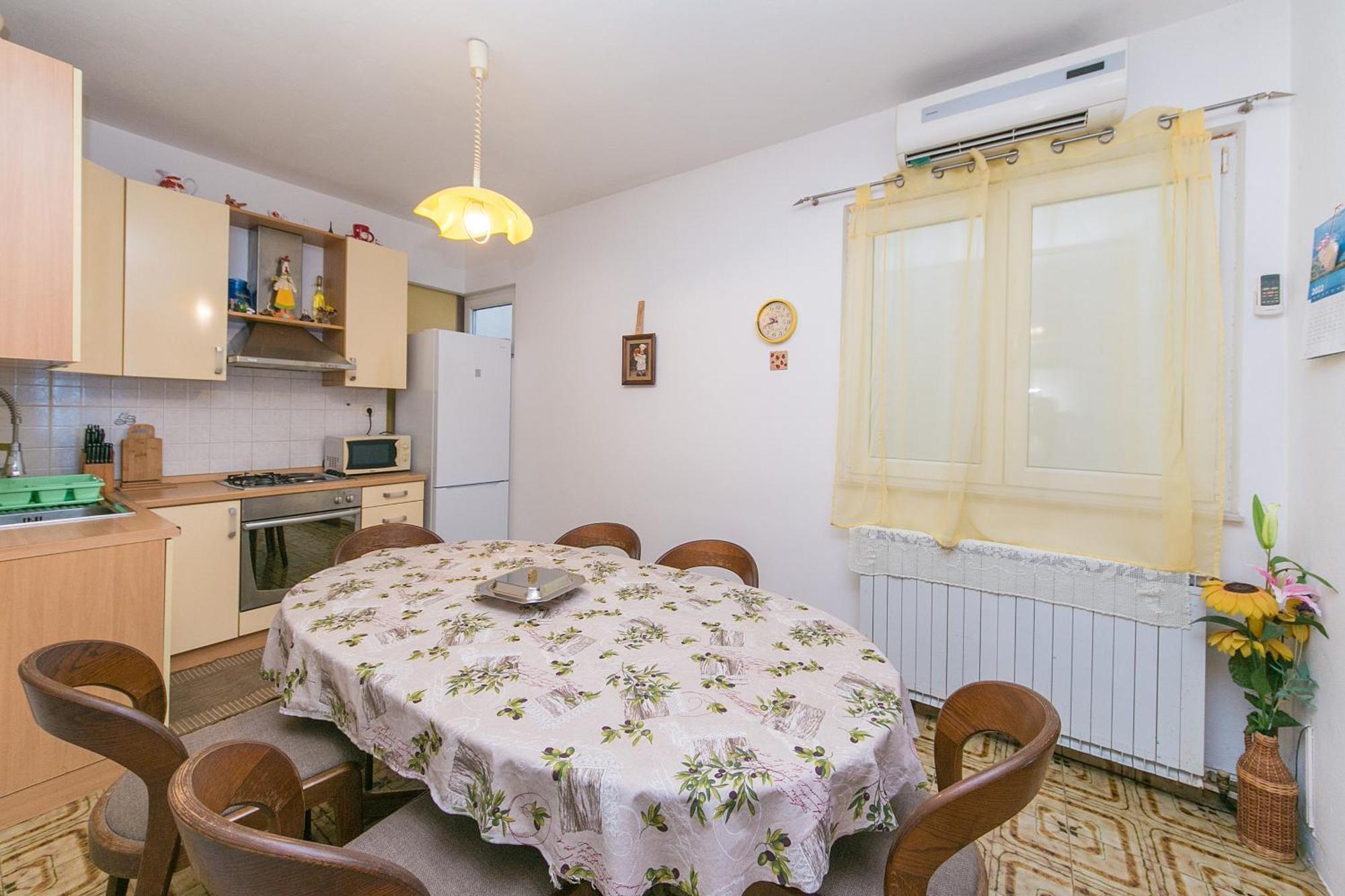 Apartments By The Sea Brist, Makarska - 15714 포도카 객실 사진